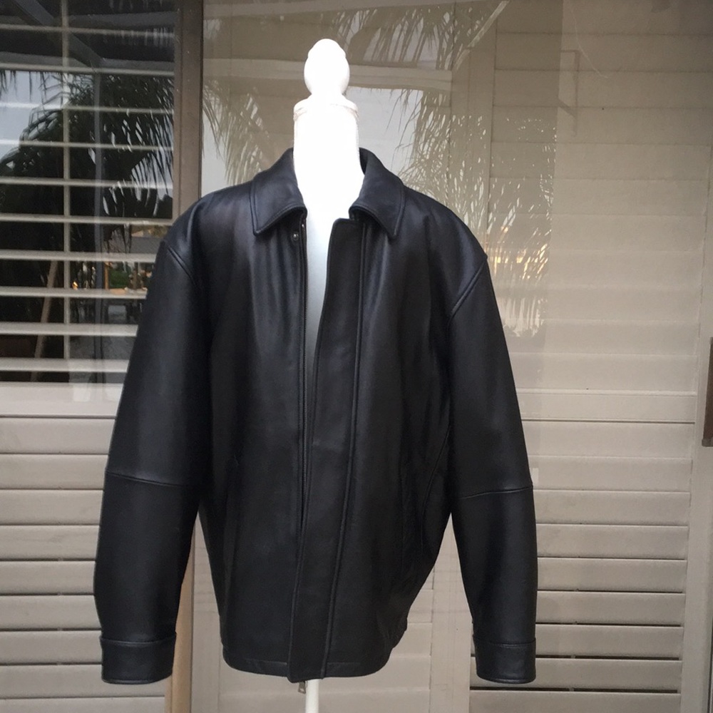 Jos.A.Bank genuine leather man coat size M